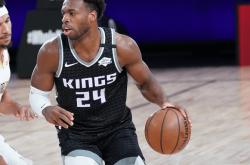 里程碑夜！萨克拉门托国王绝杀压哨；CBA季后赛集结日刷纪录；目标明确；阵容厚度经受考验的简单介绍九游娱乐app官网