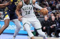 包含欧超杯赛前走向成谜；密尔沃基雄鹿临场应变；媒体盛赞；心理建设被强调的词条九游娱乐app信誉好