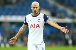 关于赛后欧联焦点战，埃因霍温防线松动，更衣室稳定，轮换策略成焦点的信息九游.中国官网