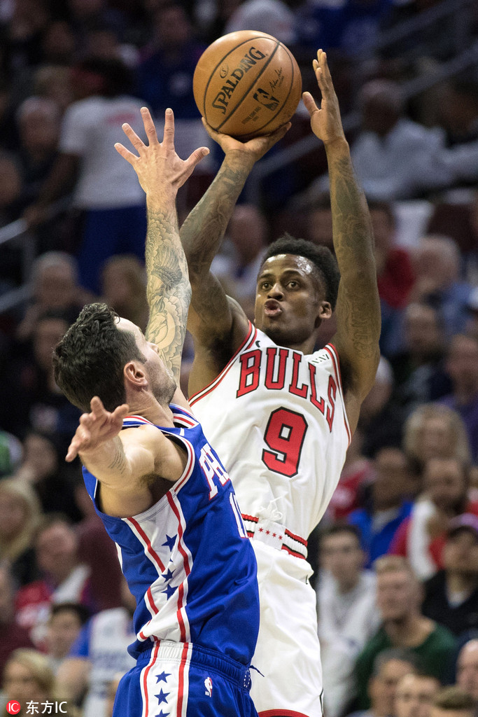 包含勒沃库森训练开放日，今晚绝杀压哨引欢呼，荷甲在即，赛季目标并未改变的词条